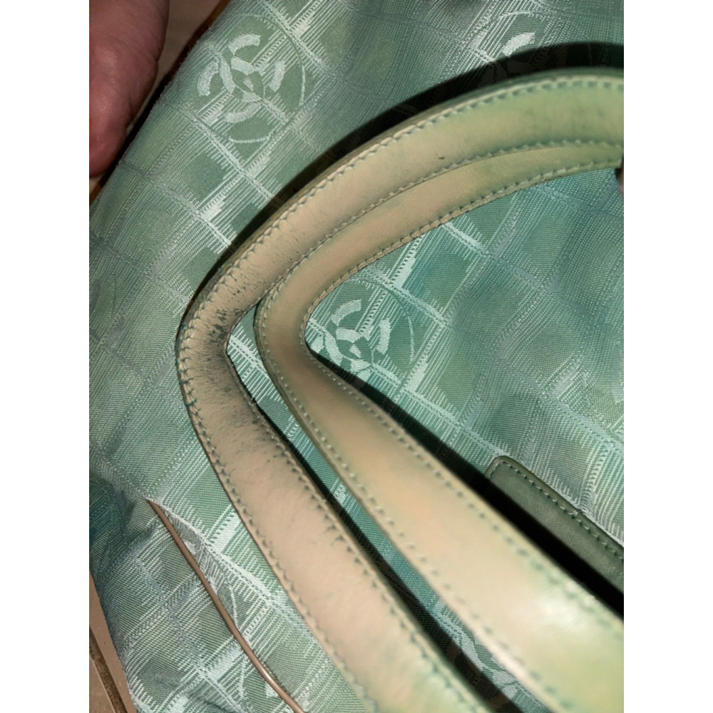 Women's Chanel Green New Travel Line Tote Bag One Size - Picture 16 of 17